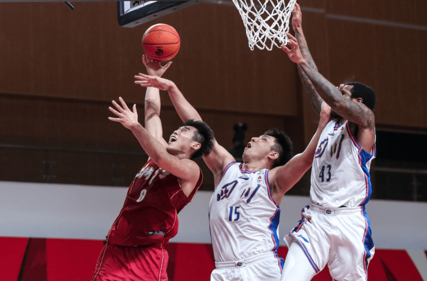 巴黎完胜韩国，格纳布里绝境逆转