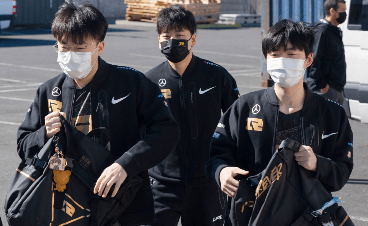 DFM横扫FPX，Selfmade关键制胜的简单介绍