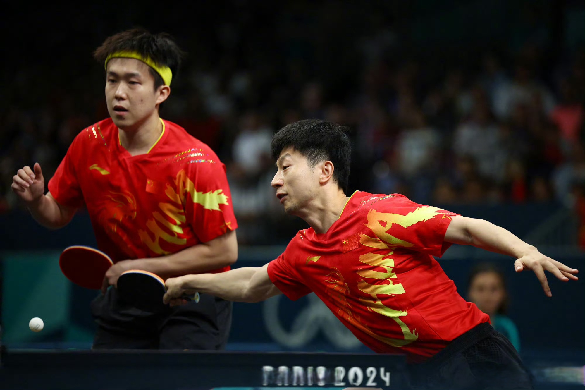 日本队鏖战法国队，马龙点燃赛场