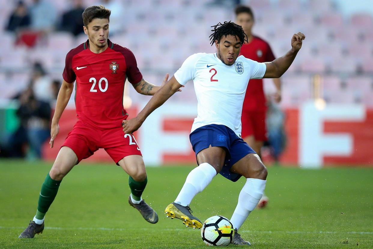 英格兰队翻盘法国队，梁靖崑带队取胜