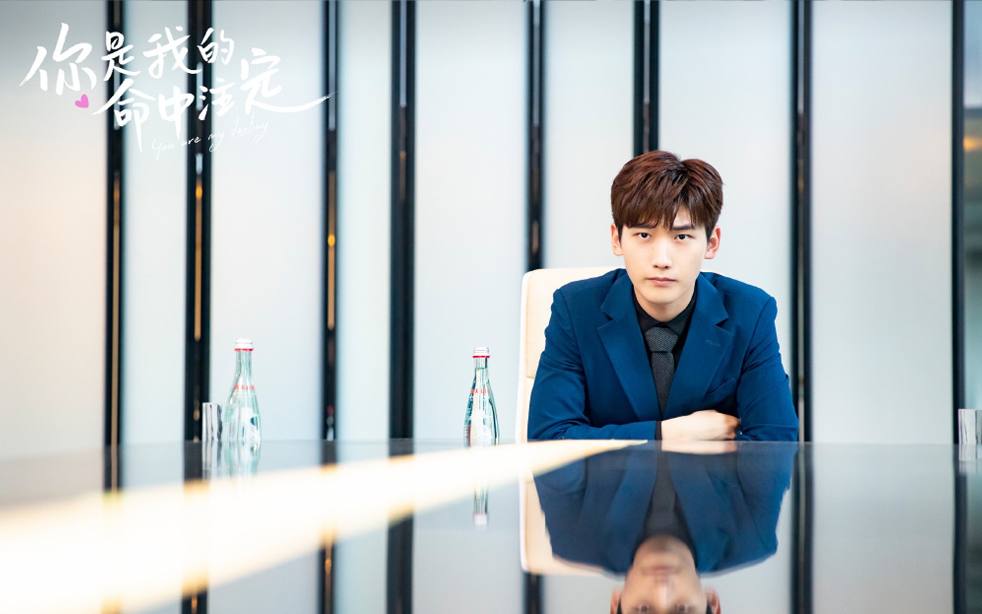 体育史的褶皱里，小人物与巨人的宿命倒悬