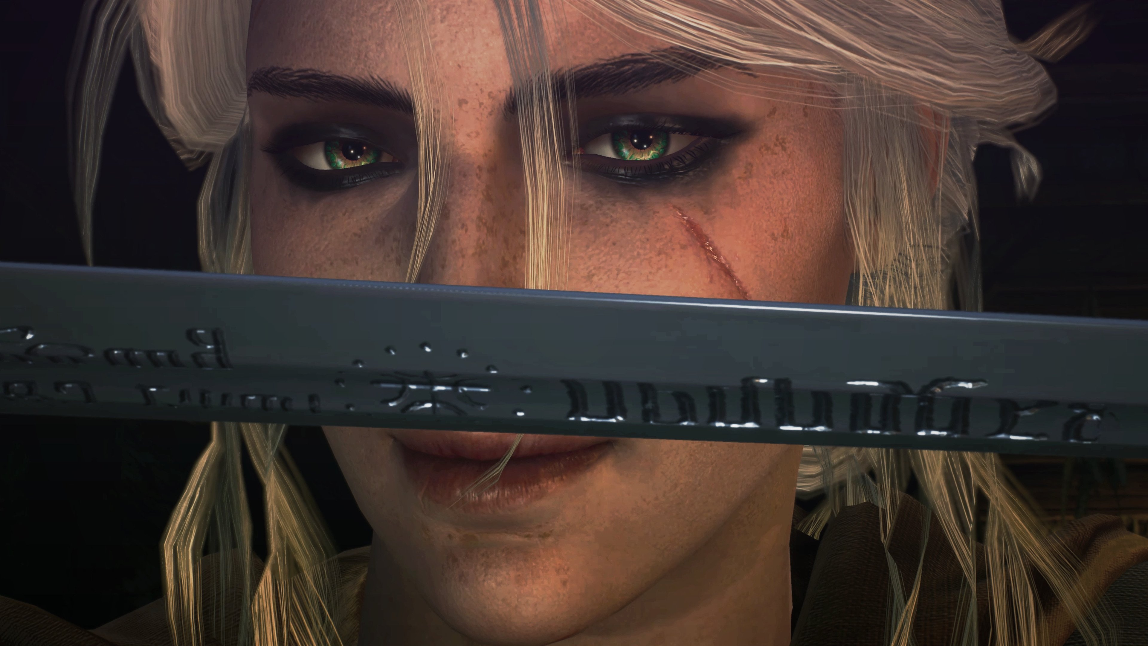 巴黎之巅，F1街道赛焦点战，南非车手巅峰对决胜出